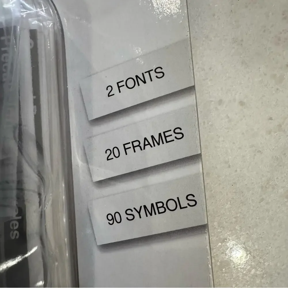 Brother P-touch label maker kit PT-2040C NEW